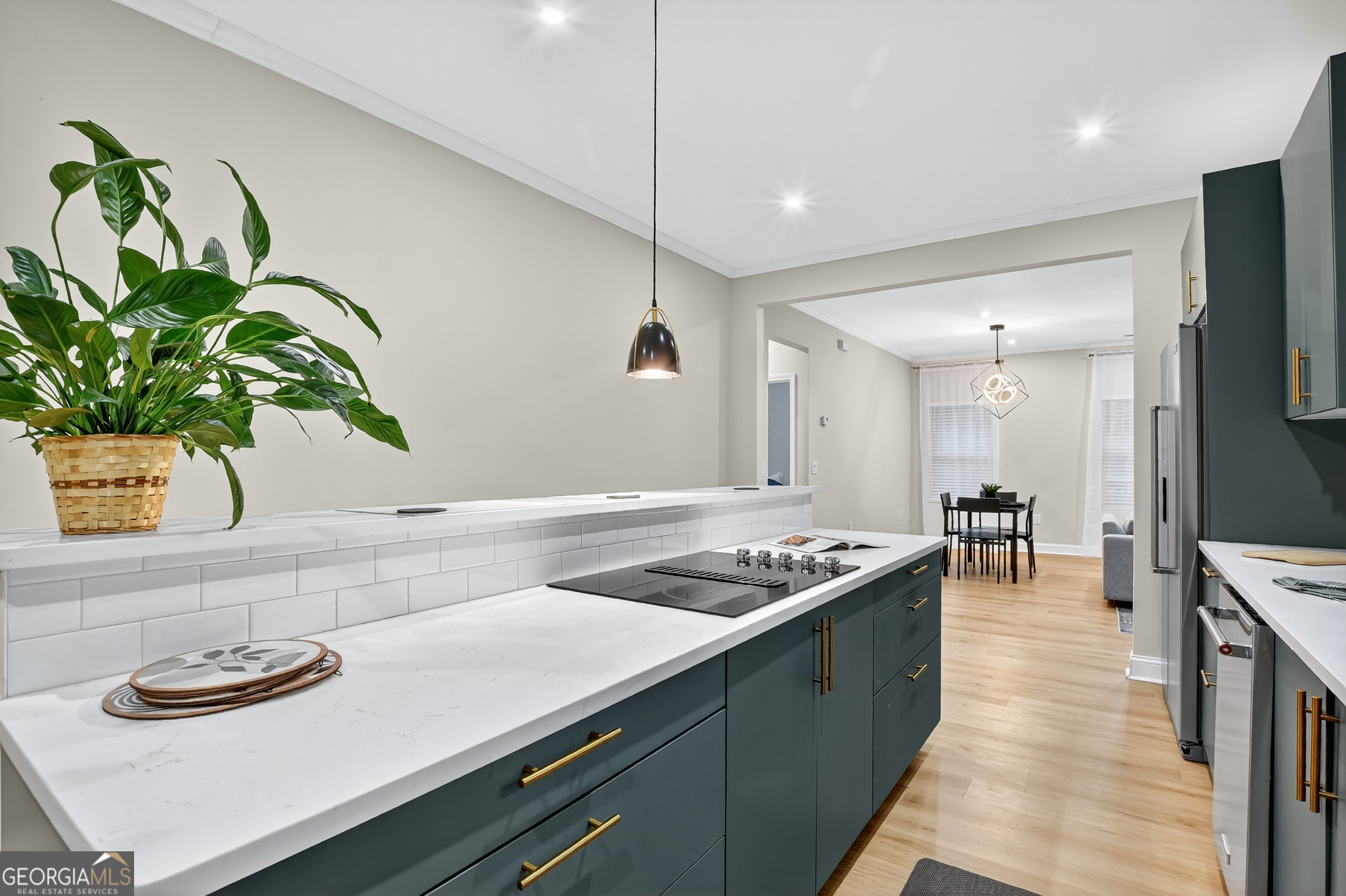 Jefferson Manor - Residential