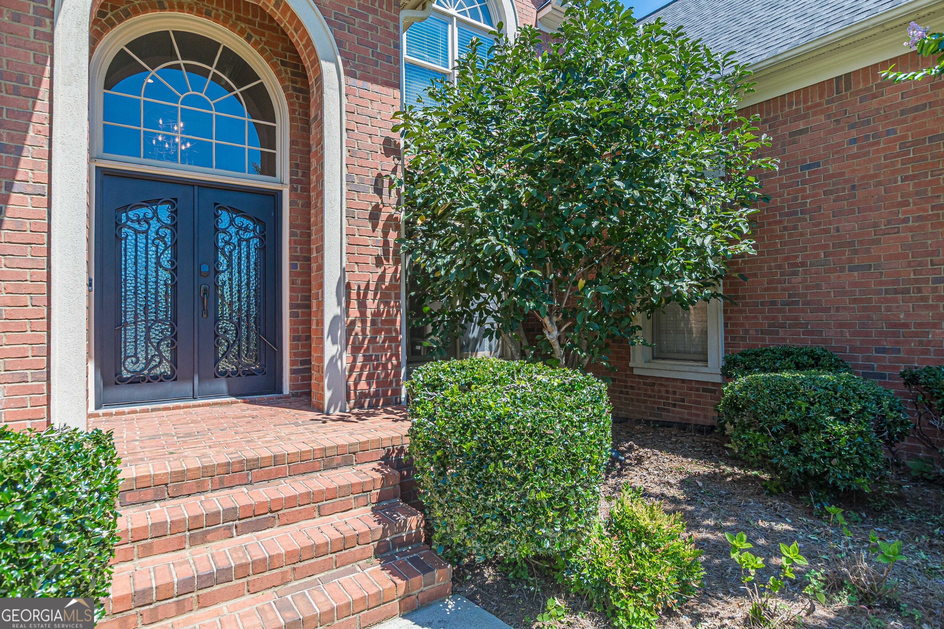310 SW Hidden Oak CT SW