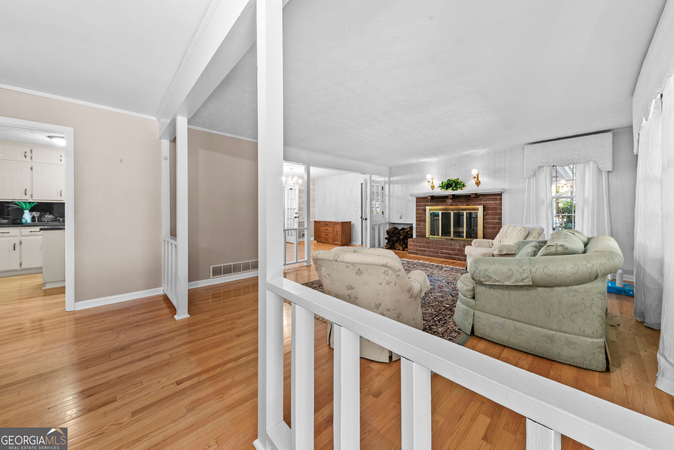 70 Mystic LN