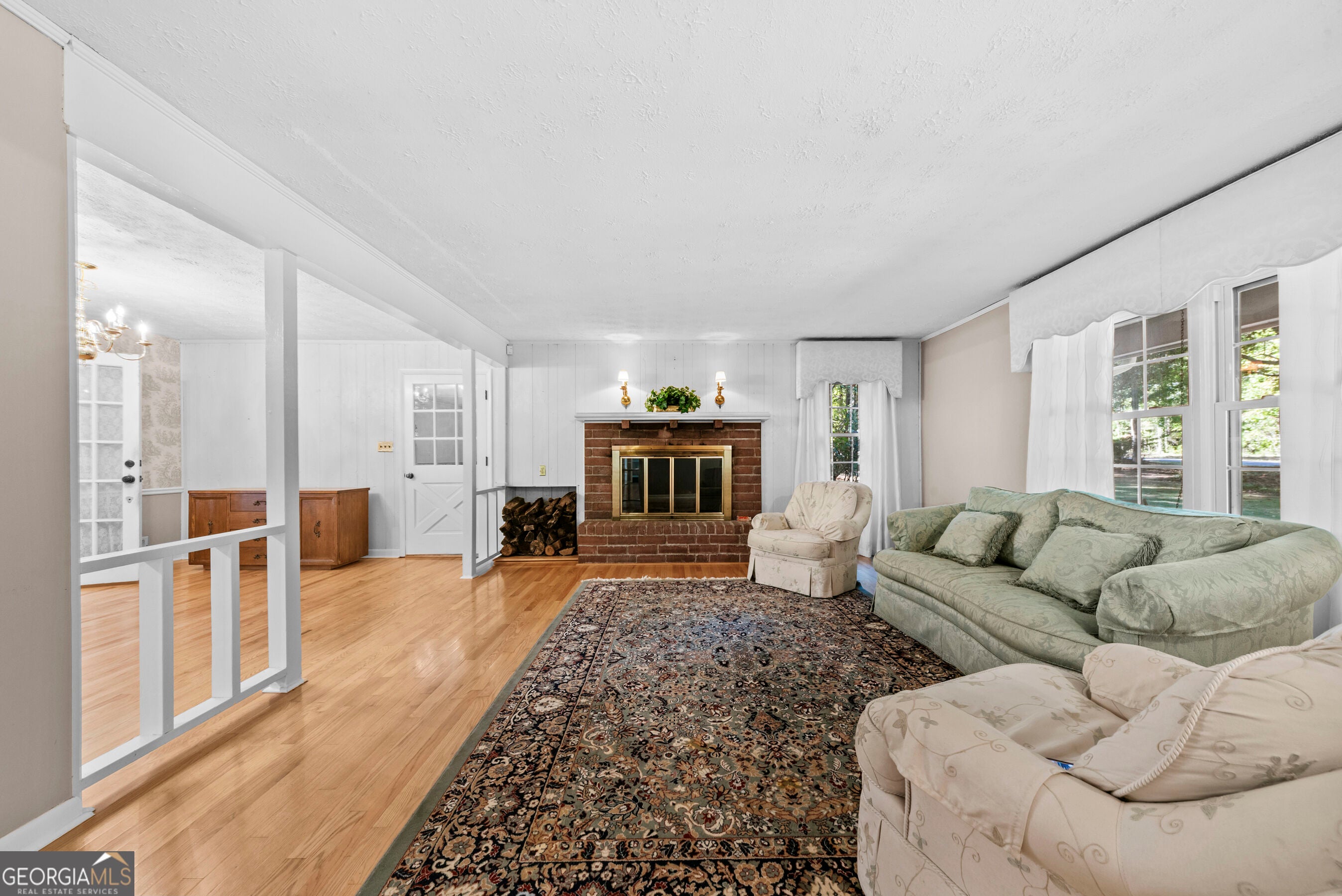 70 Mystic LN