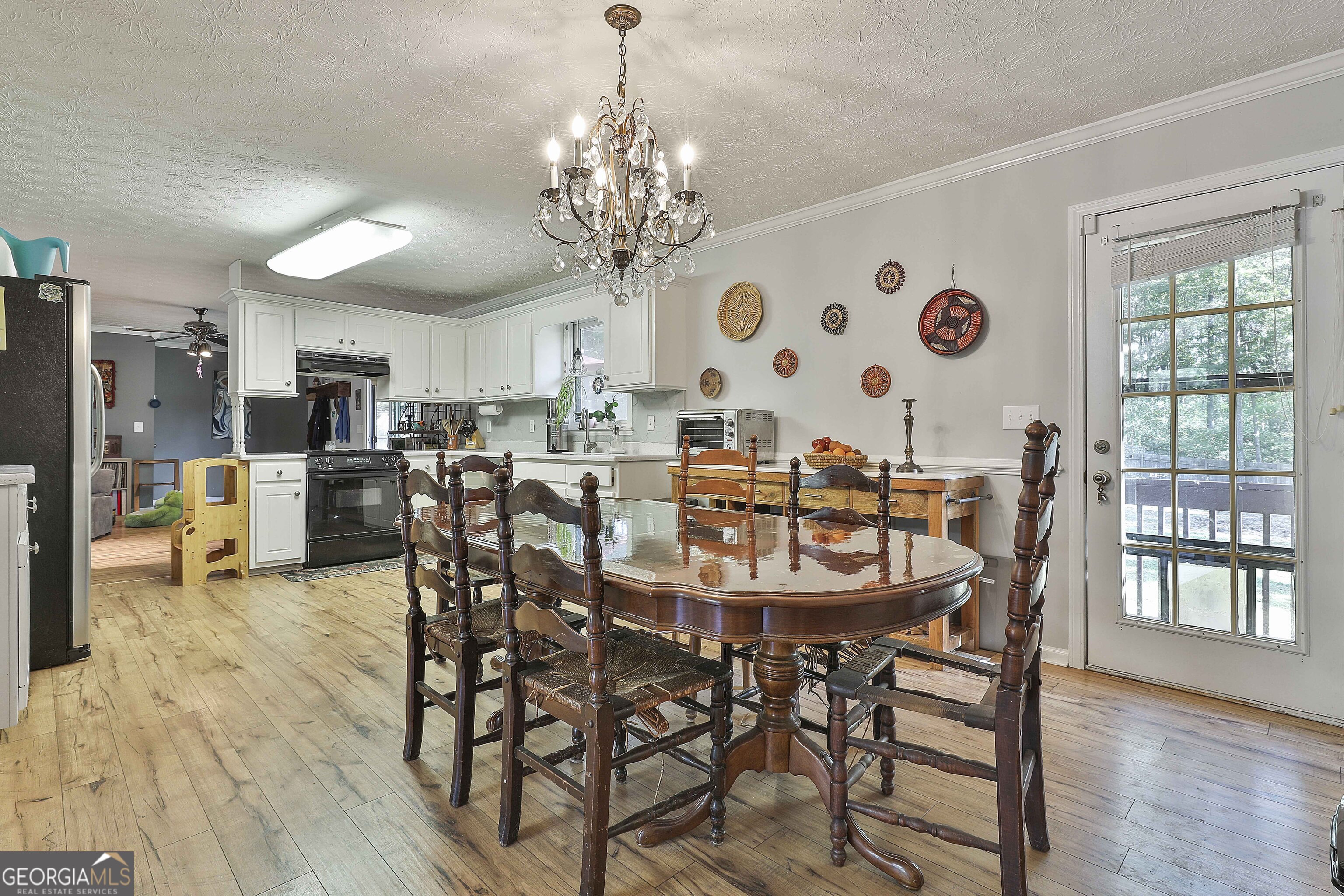 Newnan, Georgia 30263, United States, 3 Bedrooms Bedrooms, ,2 BathroomsBathrooms,Residential,Pending,37820