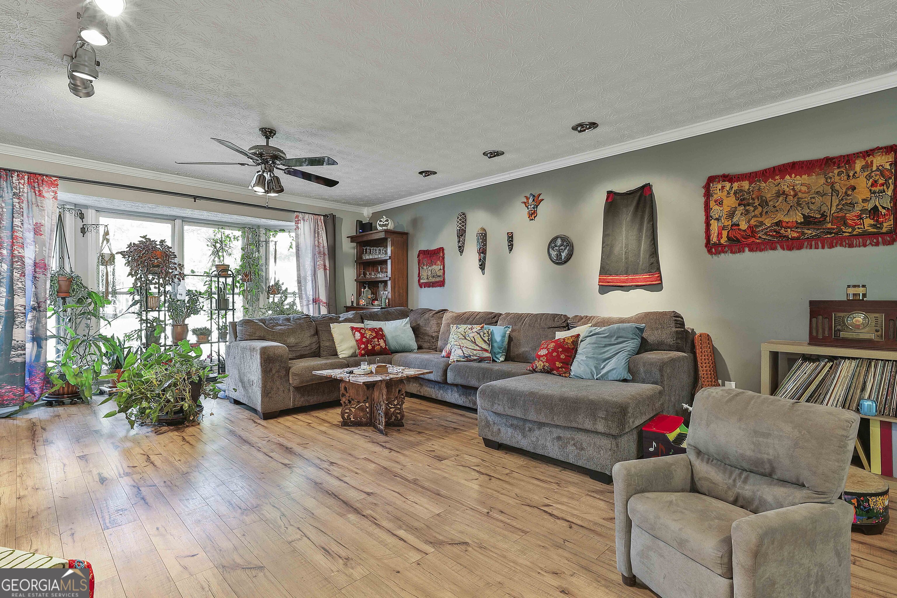 Newnan, Georgia 30263, United States, 3 Bedrooms Bedrooms, ,2 BathroomsBathrooms,Residential,Pending,37820