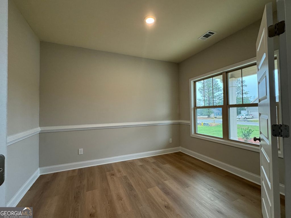 Photo of 166 Country World Drive, Macon, GA 31211 (MLS # 10682234)