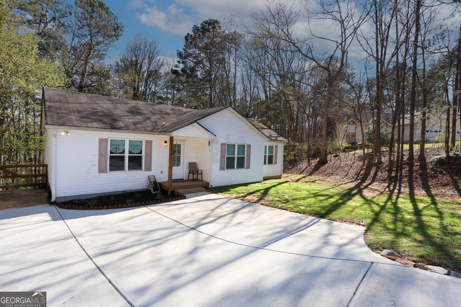 3710 Rambling Woods DR