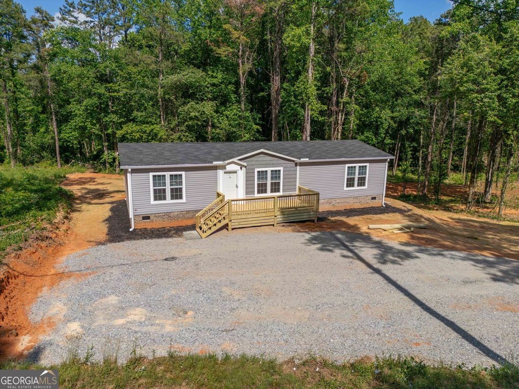 Photo of 734 Hollywood Church Road, Clarkesville, GA 30523 (MLS # 10771549)