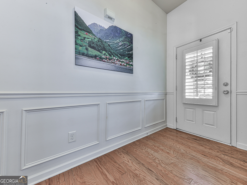 155 Abbey CIR