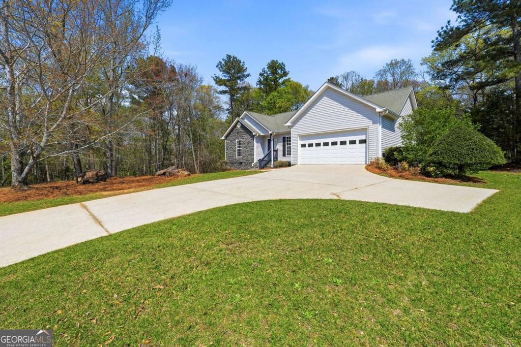 Photo of 110 Hardwood Road, Lexington, GA 30648 (MLS # 10719907)