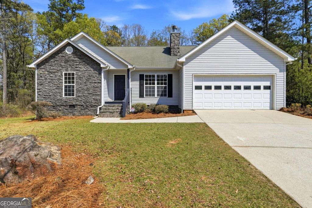 Photo of 110 Hardwood Road, Lexington, GA 30648 (MLS # 10719907)