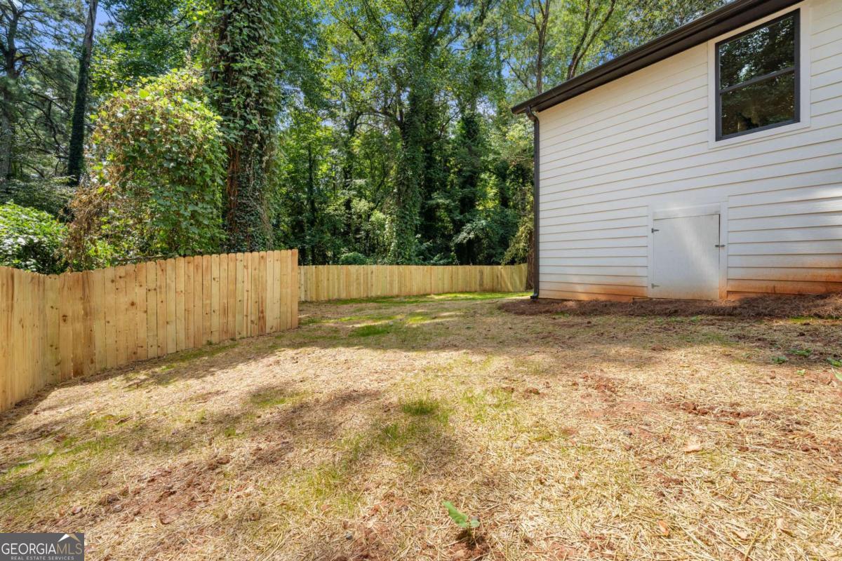 2133 Trailwood RD