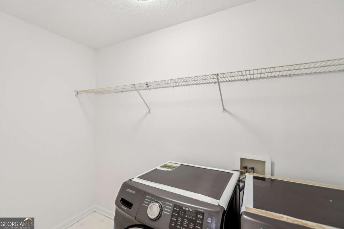 Windward Pointe - Residential