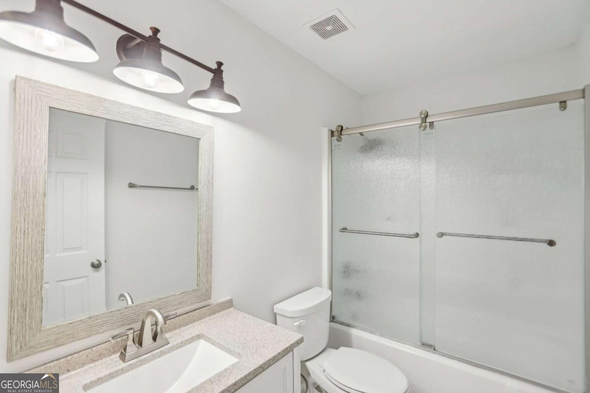 Windward Pointe - Residential