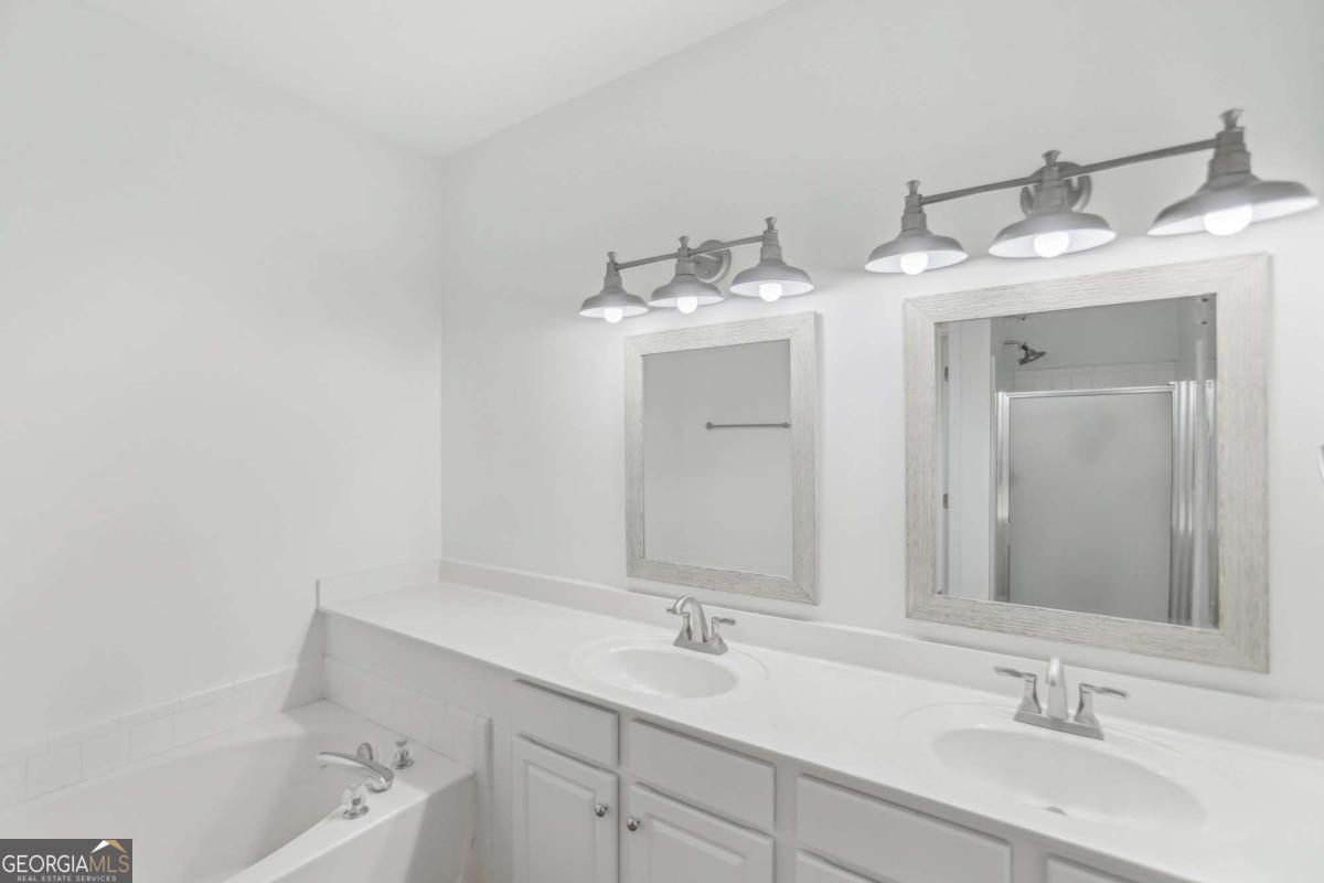 Windward Pointe - Residential