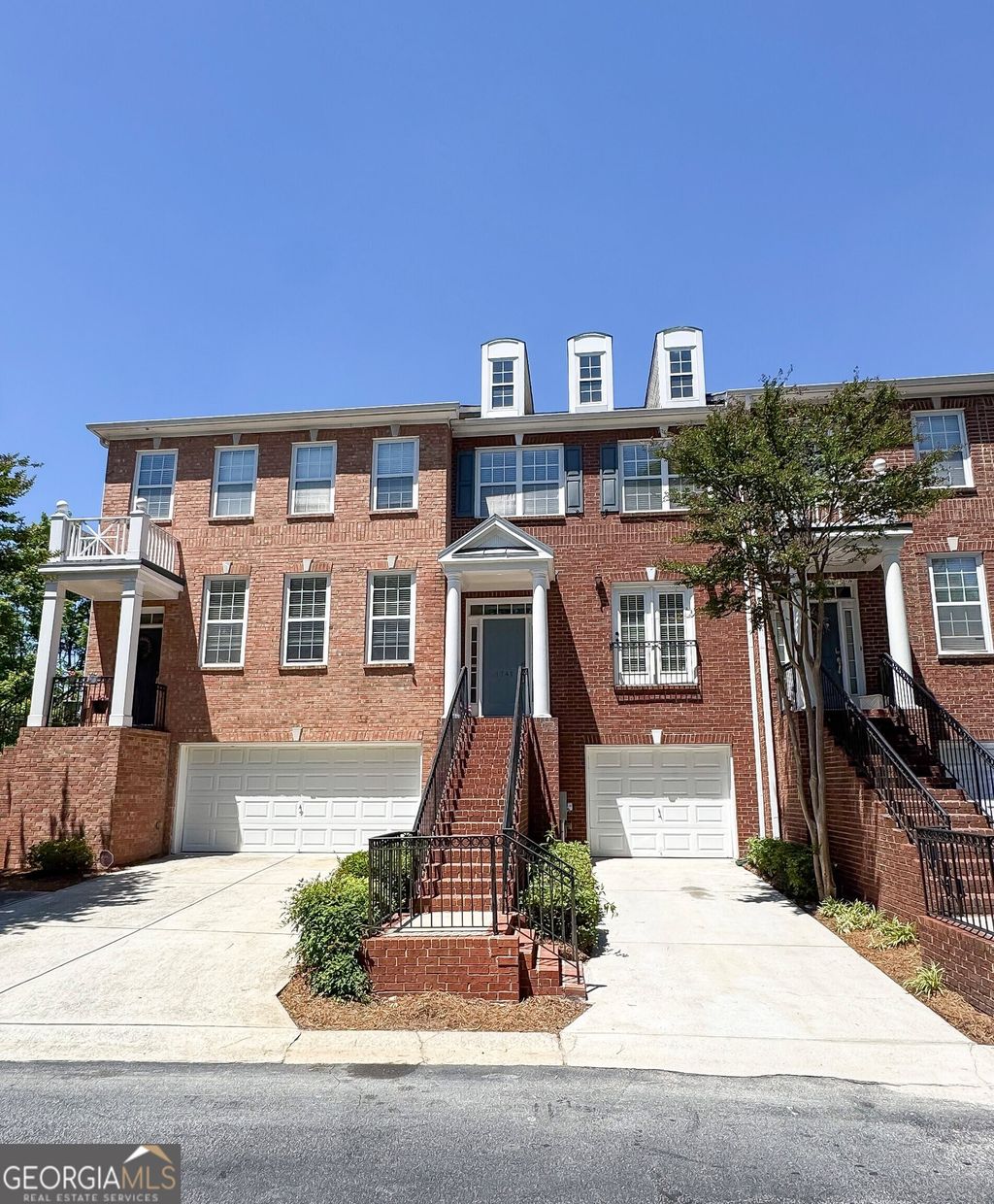 Photo of 1741 Highlands View SE, Smyrna, GA 30082 (MLS # 10757108)