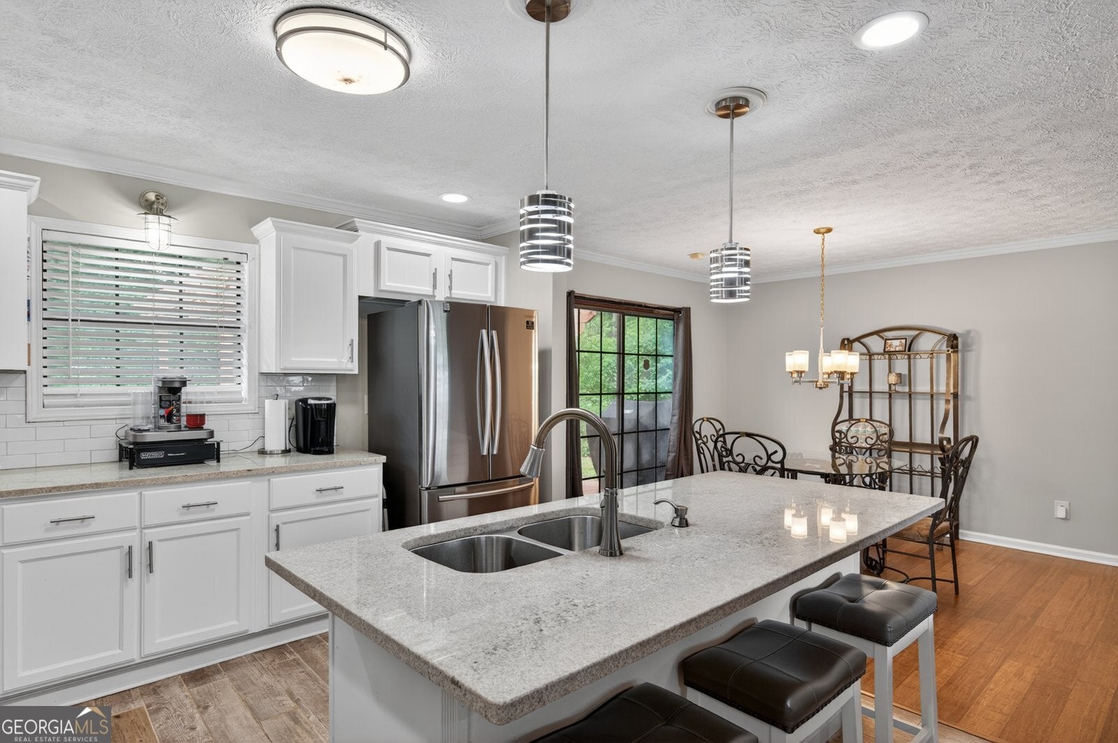 6439 Briarwood CT