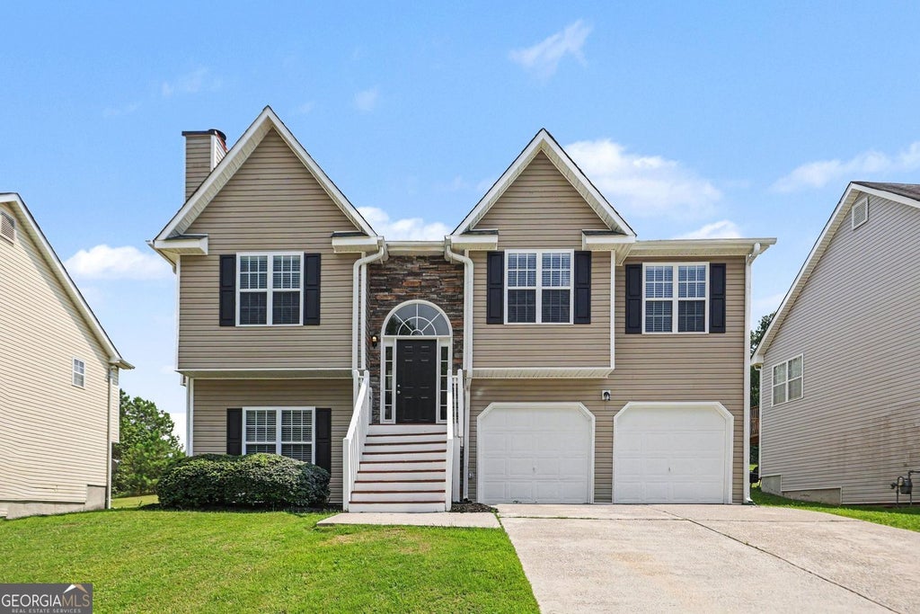 Photo of 387 Moreland Circle, Hiram, GA 30141 (MLS # 10809430)