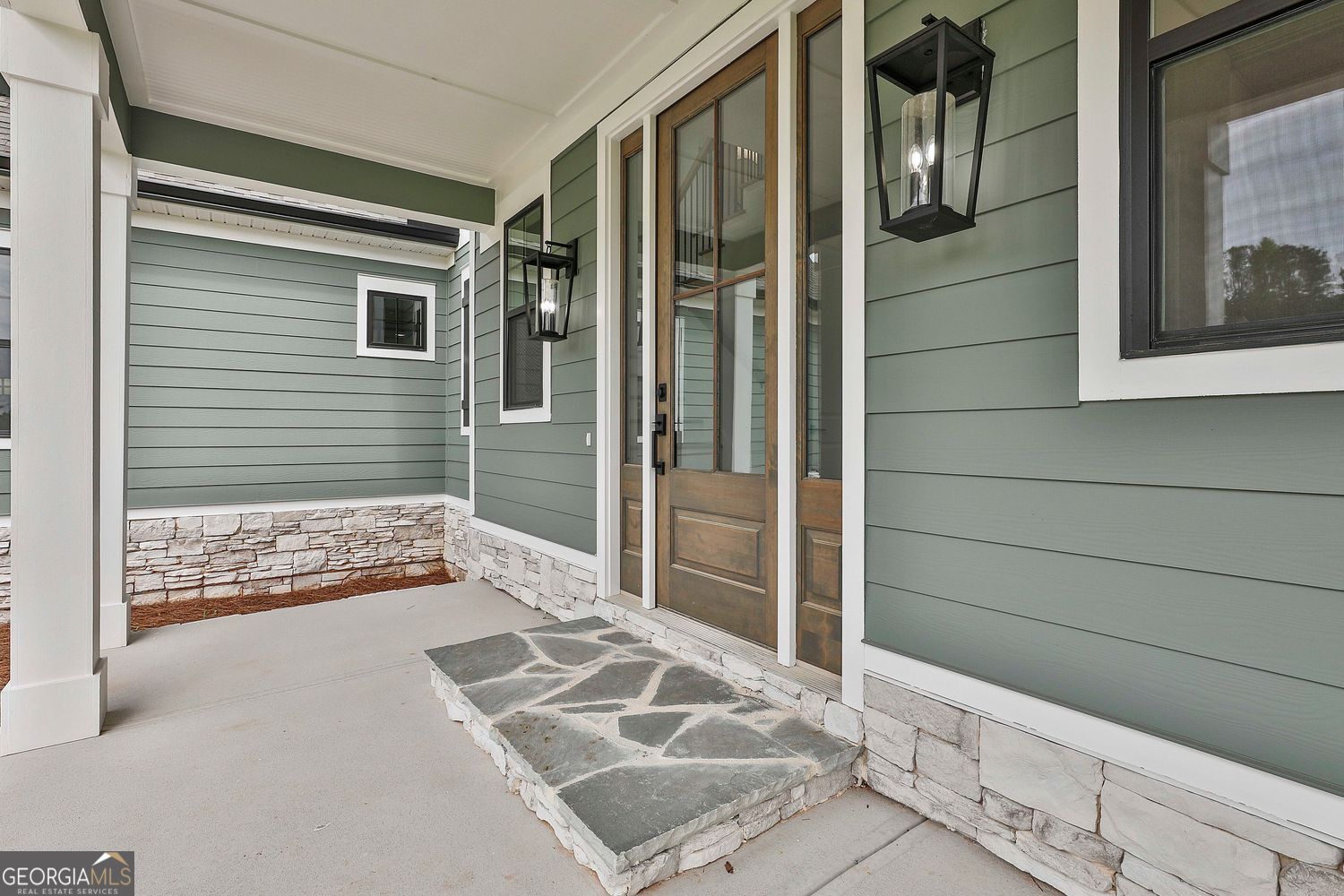 Fayetteville, Georgia 30215, United States, 4 Bedrooms Bedrooms, ,4 BathroomsBathrooms,Residential,Active,224368