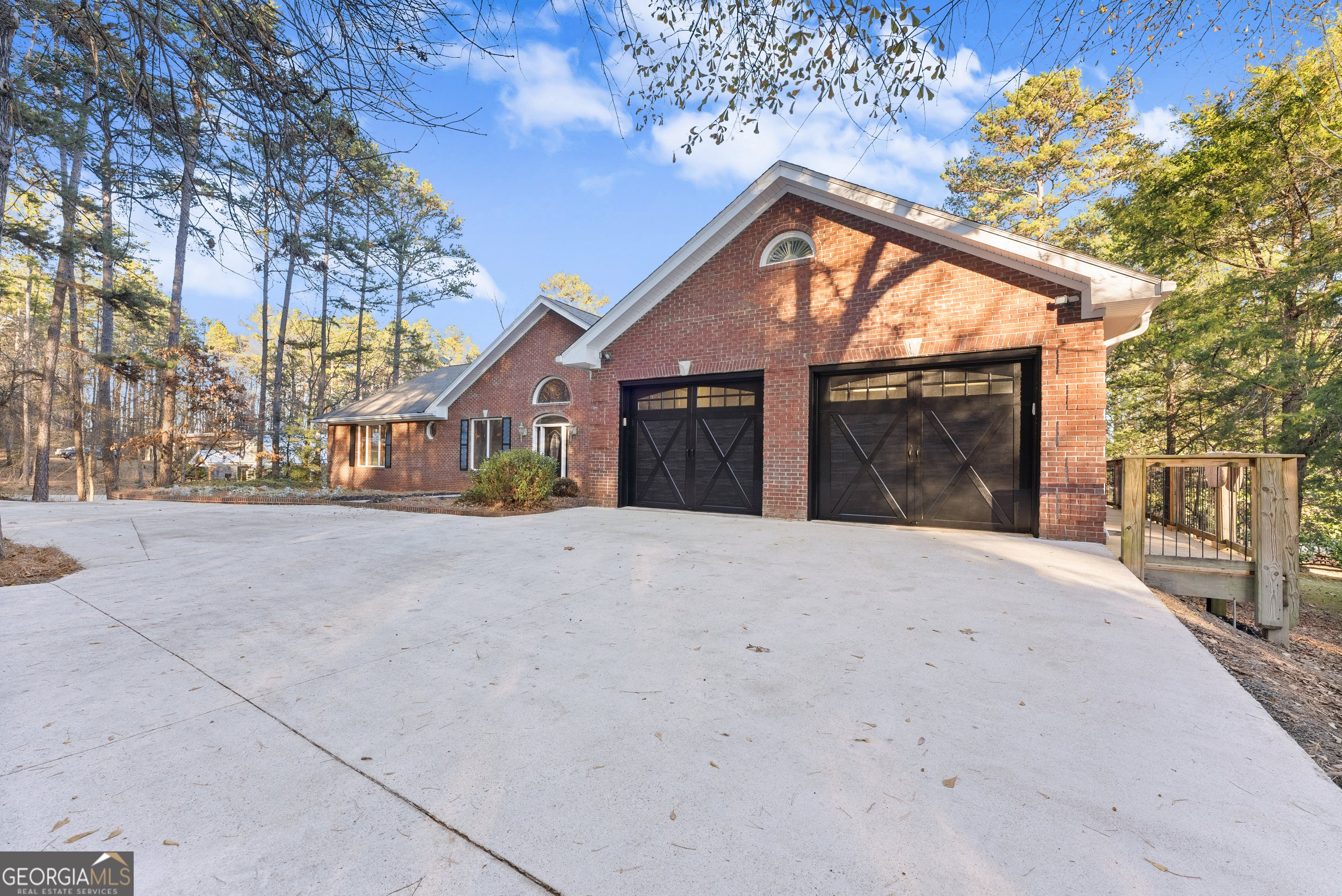 287 Spring Branch CIR