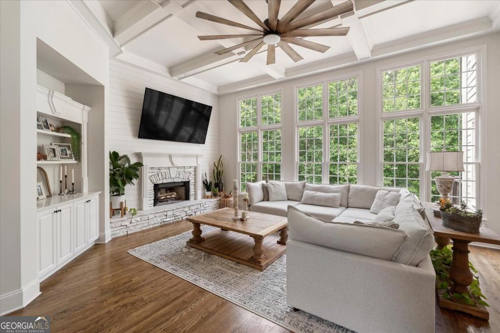 Photo of 161 Oakwind Point, Acworth, GA 30101 (MLS # 10769143)