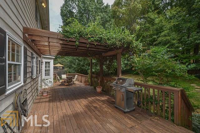 Royal Oaks - Residential