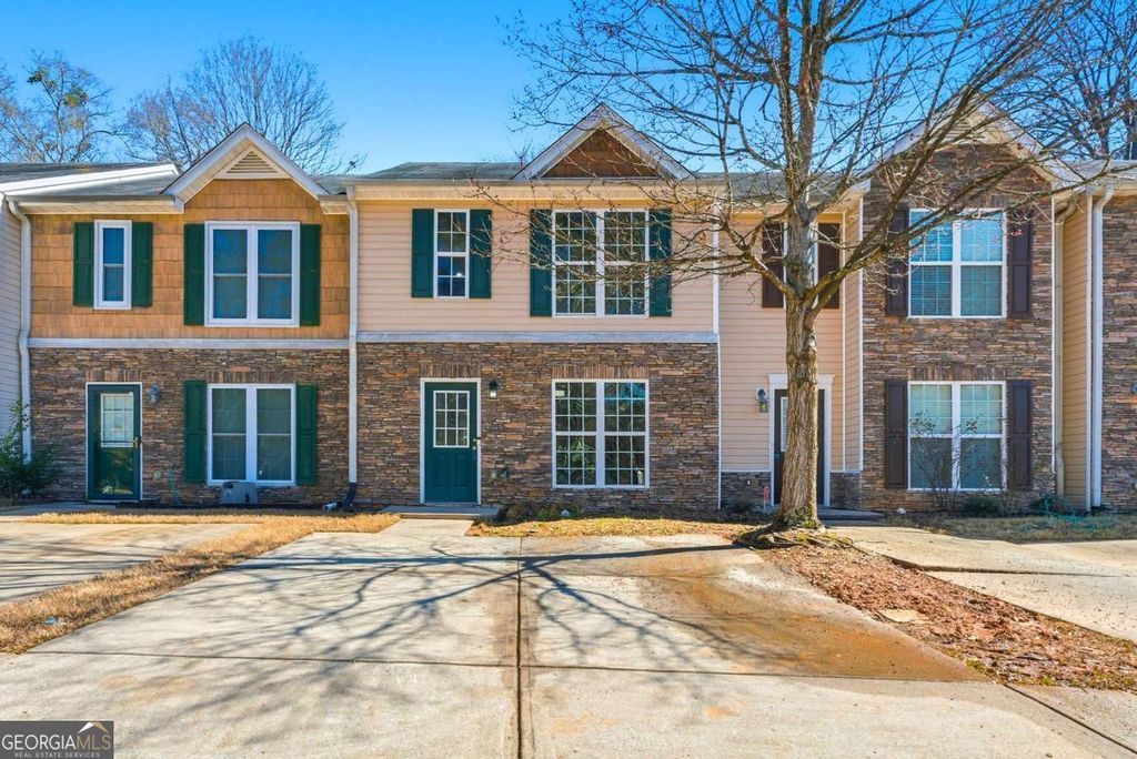 Photo of 8368 Carlington Lane, Jonesboro, GA 30236 (MLS # 10693257)