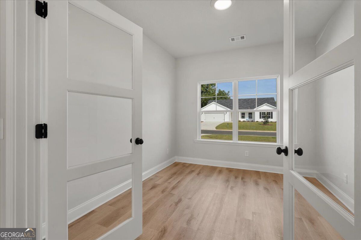 209 Palmetto Loop