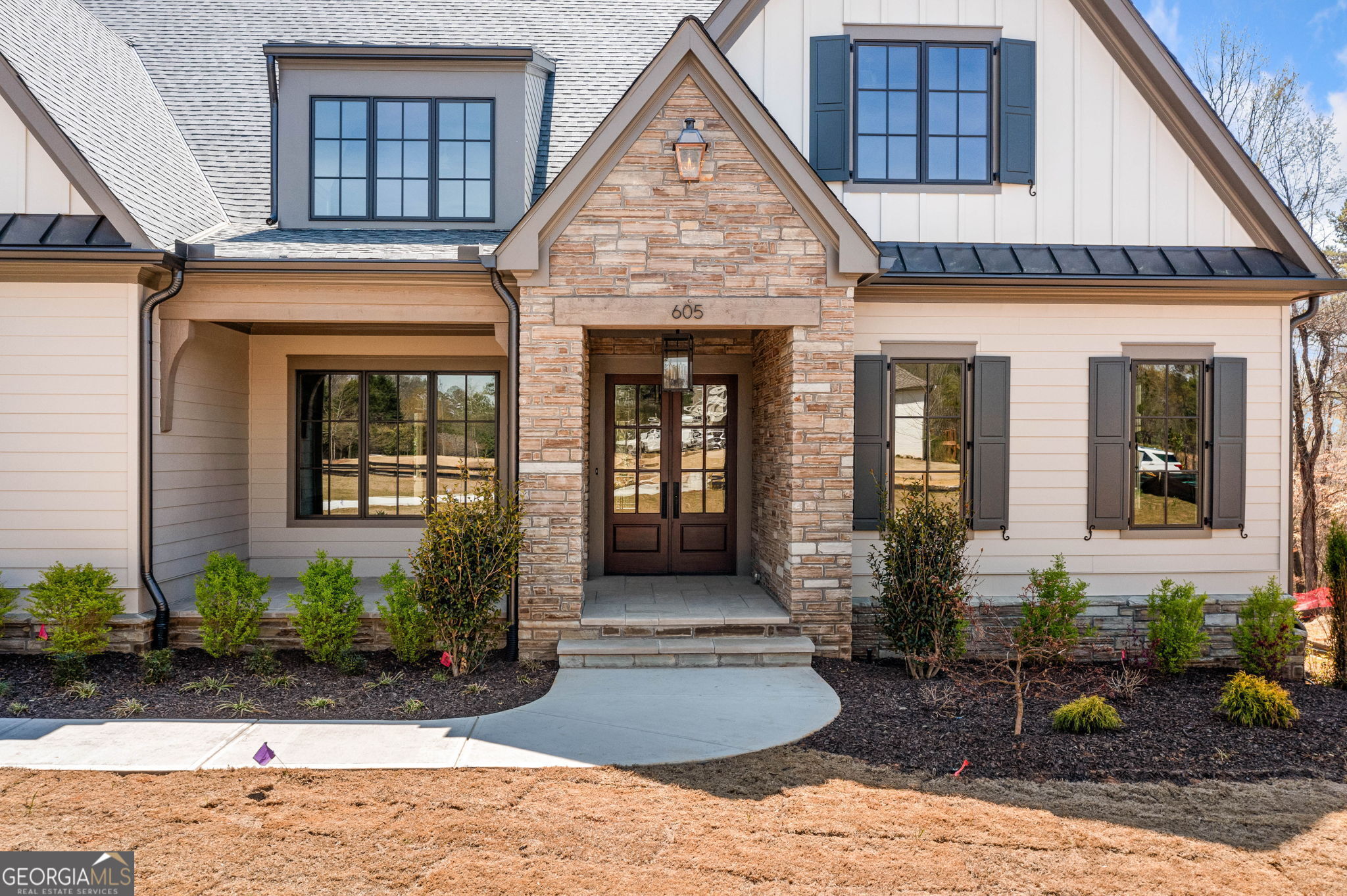 605 Claxton Lane
