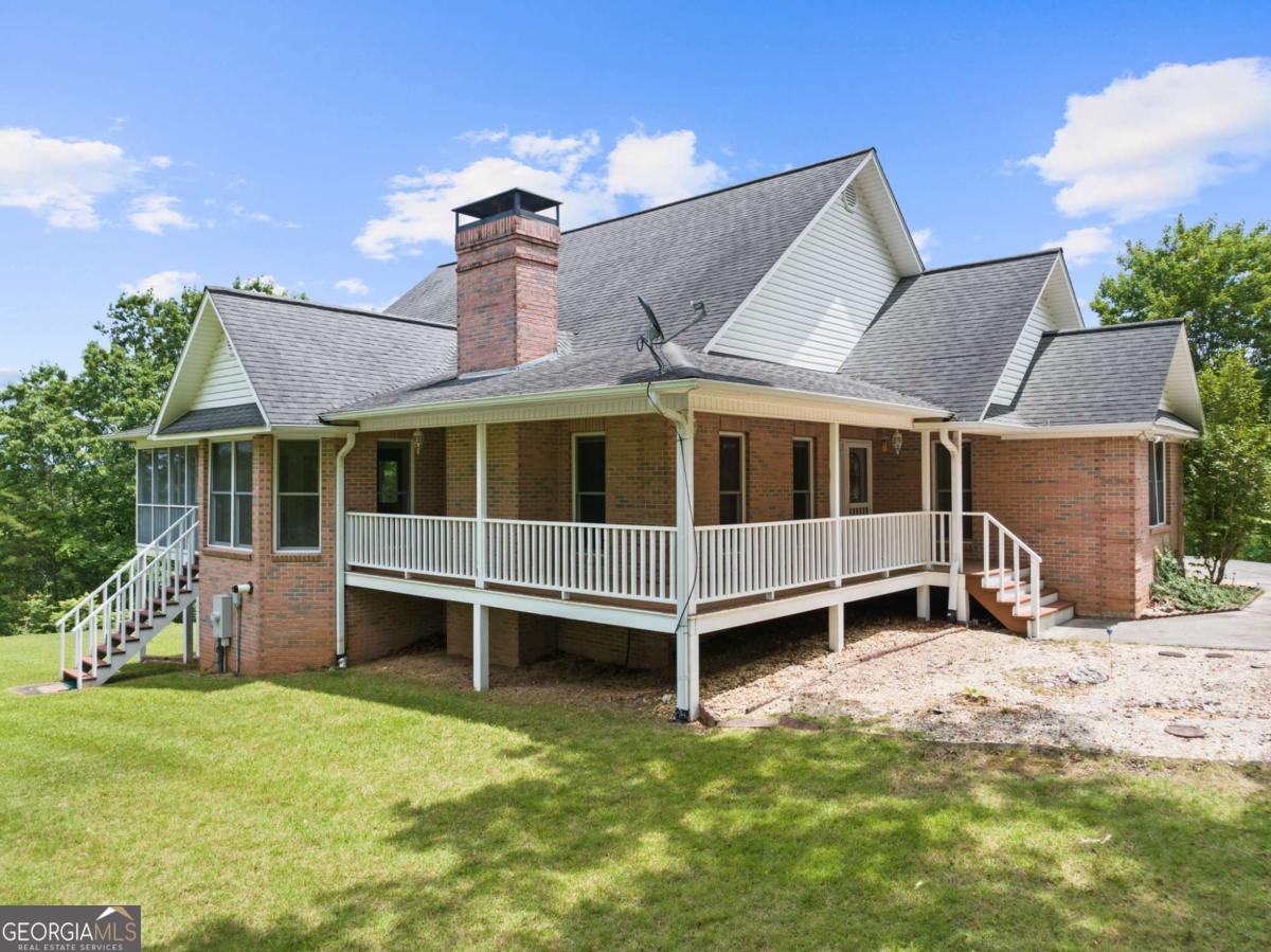 177 Shangri La DR