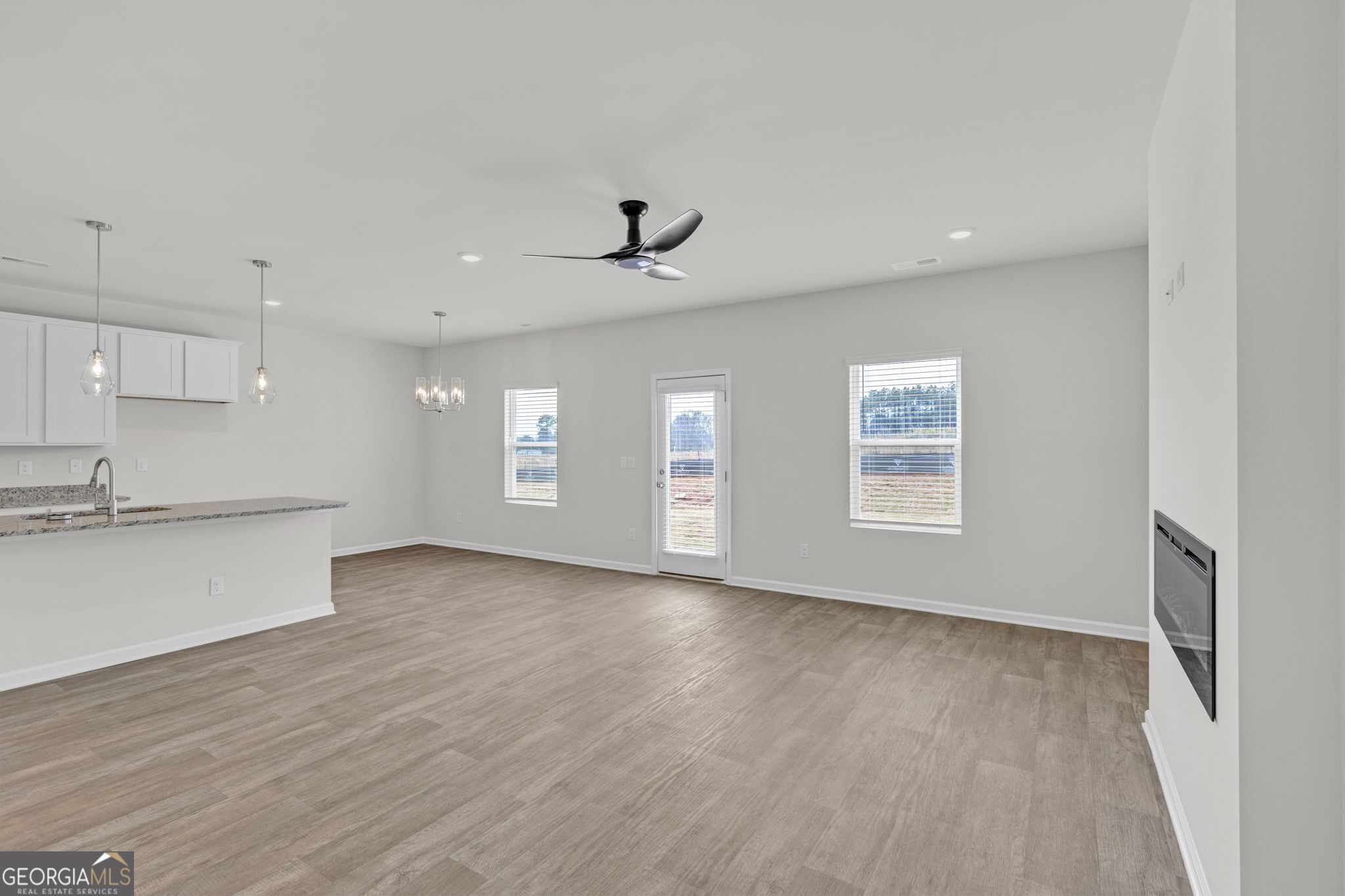 506 Holsteiner RD 64