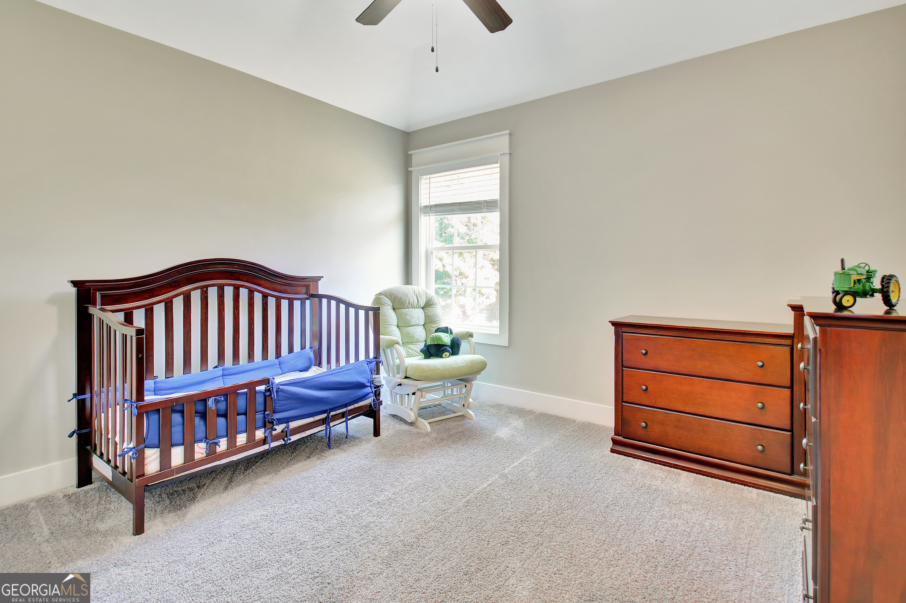 Senoia, Georgia 30276, United States, 5 Bedrooms Bedrooms, ,3 BathroomsBathrooms,Residential,Pending,26890