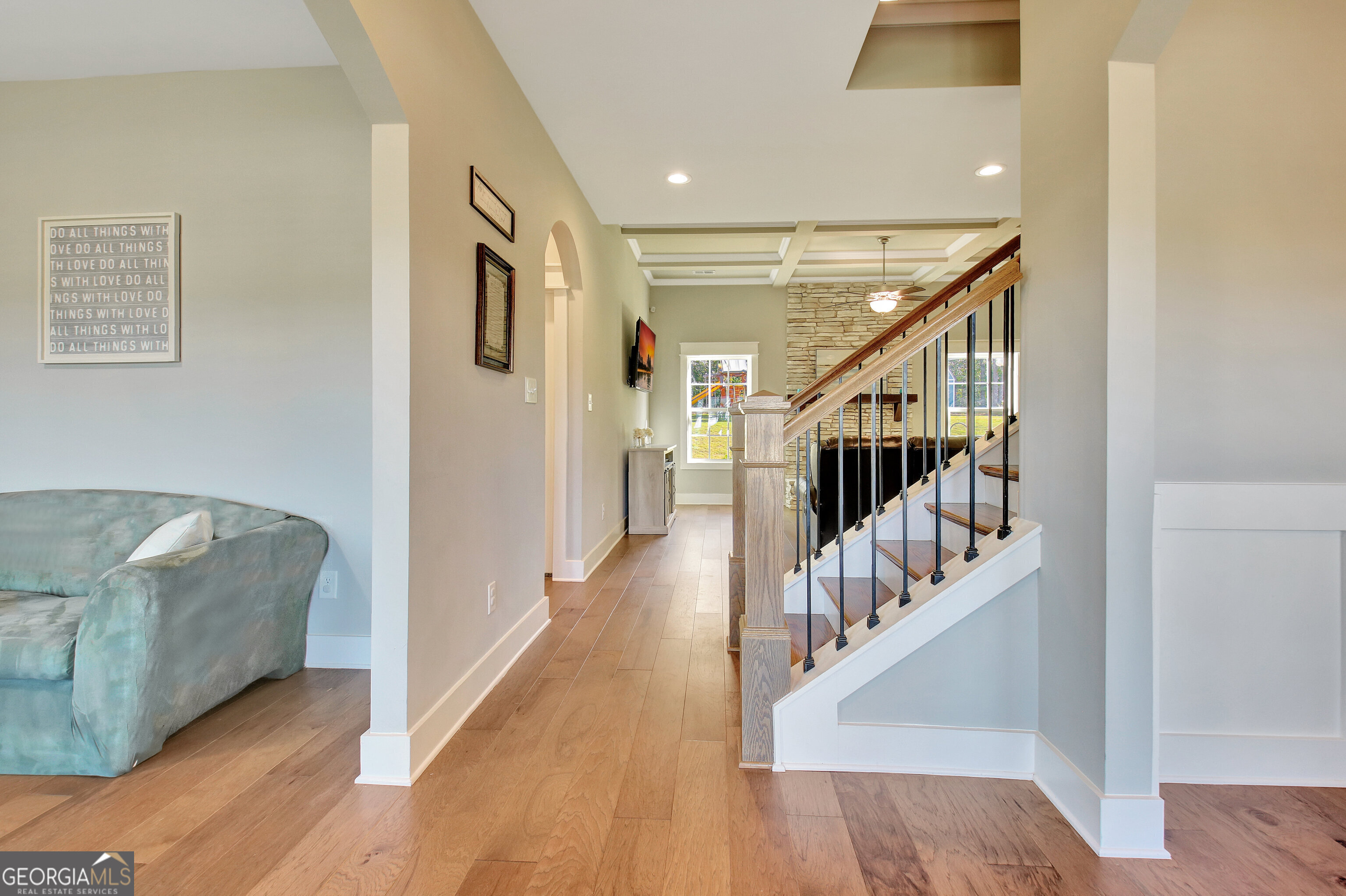 Senoia, Georgia 30276, United States, 5 Bedrooms Bedrooms, ,3 BathroomsBathrooms,Residential,Pending,26890