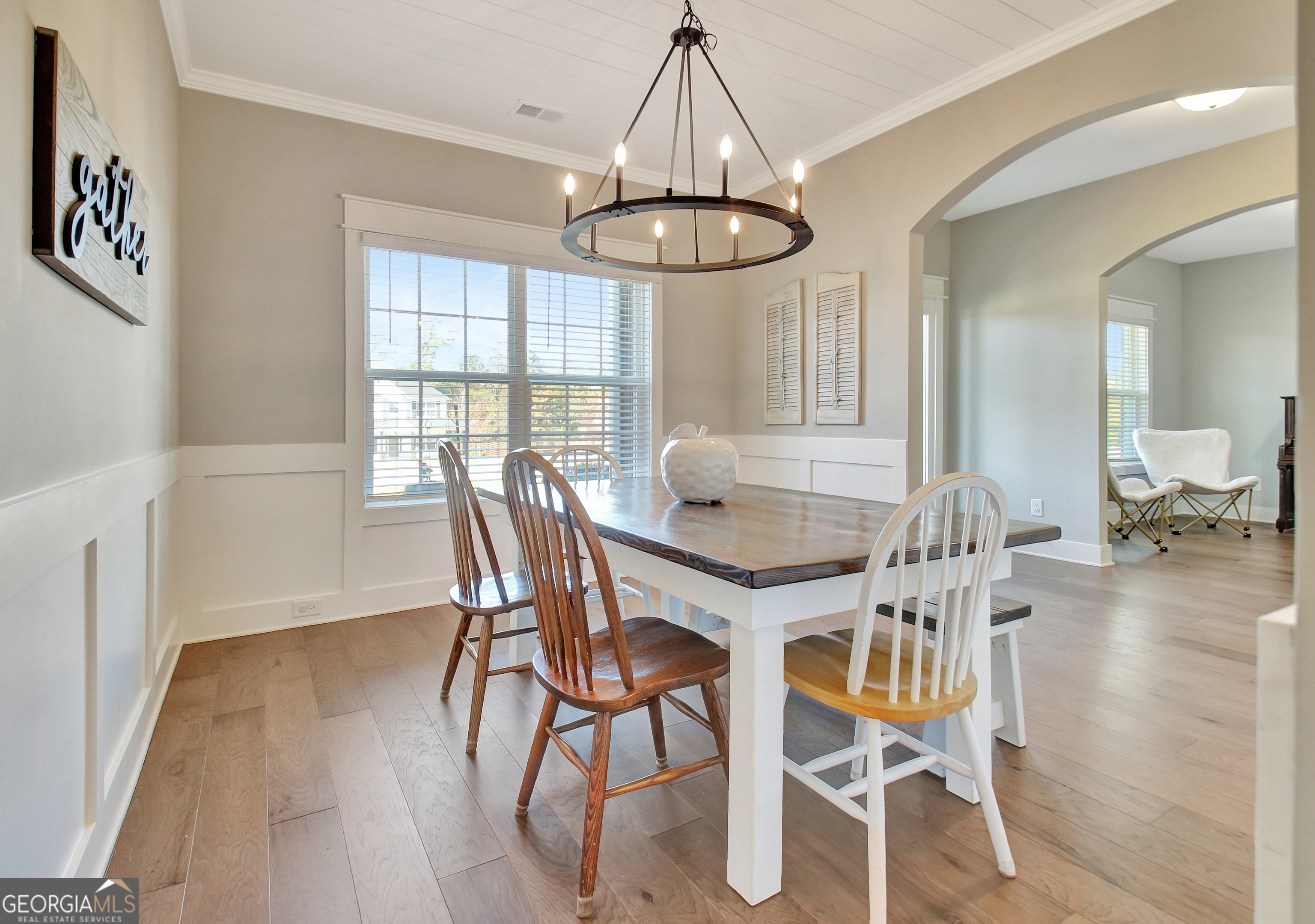 Senoia, Georgia 30276, United States, 5 Bedrooms Bedrooms, ,3 BathroomsBathrooms,Residential,Pending,26890