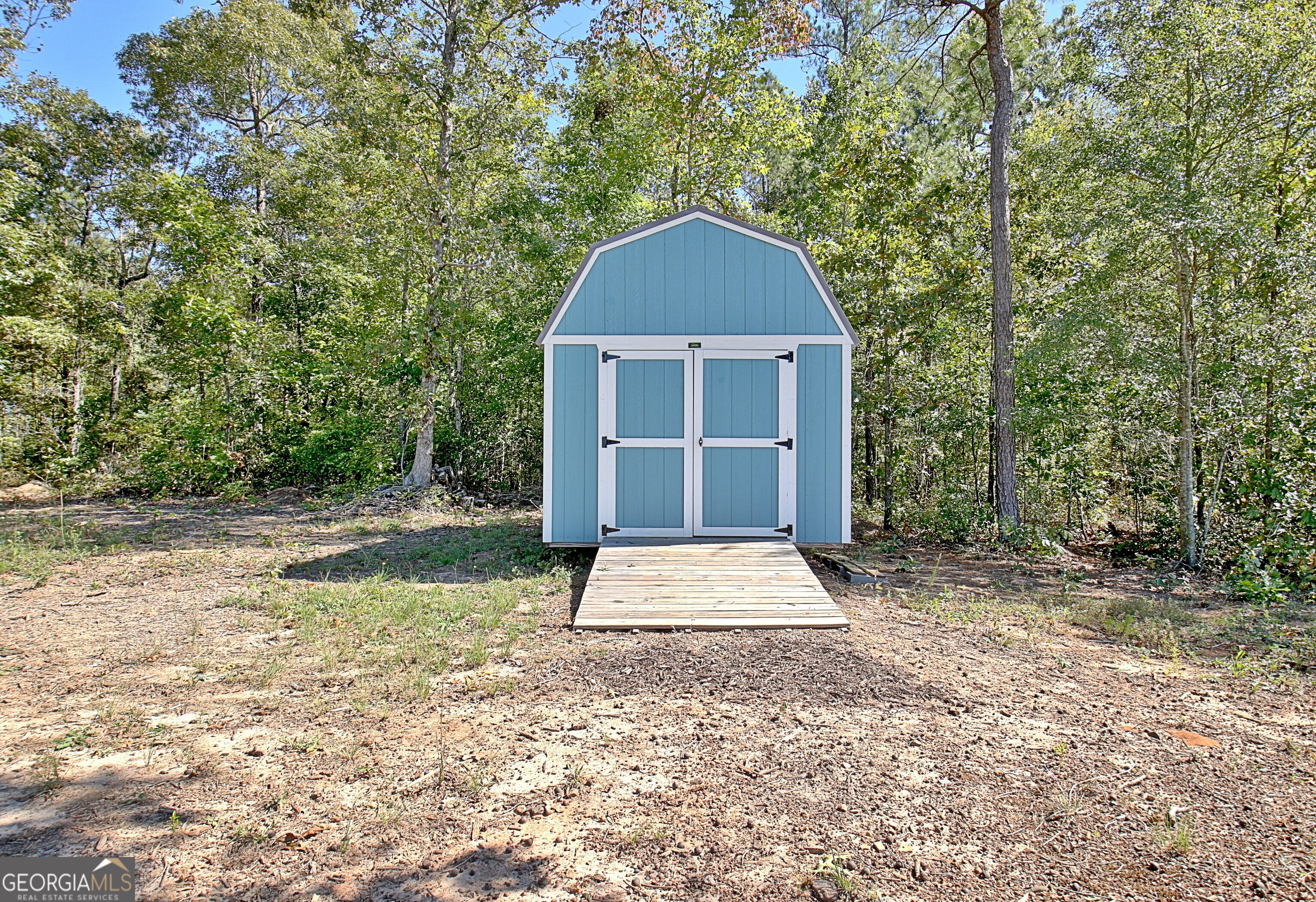 Senoia, Georgia 30276, United States, 5 Bedrooms Bedrooms, ,3 BathroomsBathrooms,Residential,Pending,26890