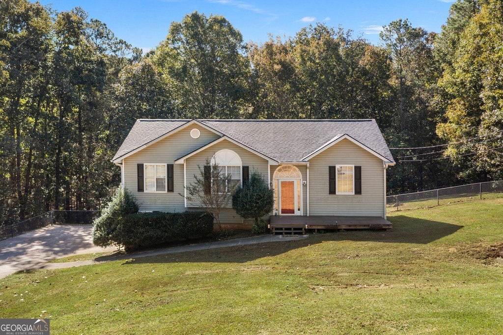 Photo of 67 Cowan Drive SW, Cartersville, GA 30120 (MLS # 10878888)