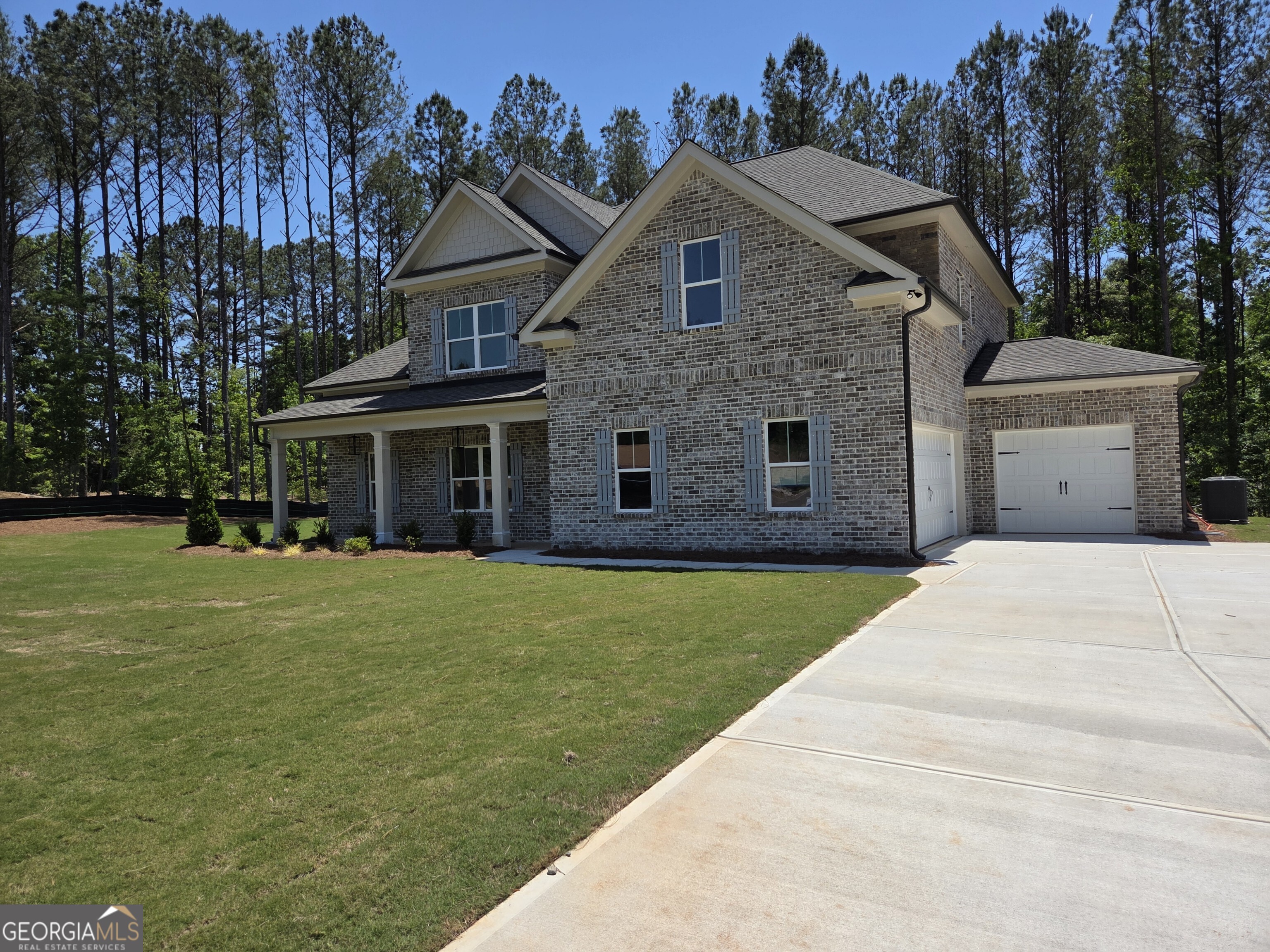105 Southview DR