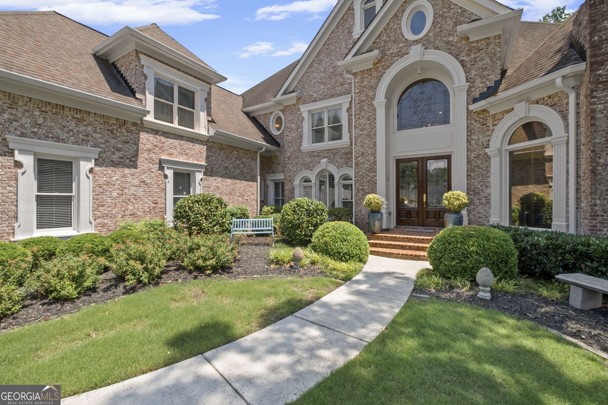 6630 Sunbriar DR
