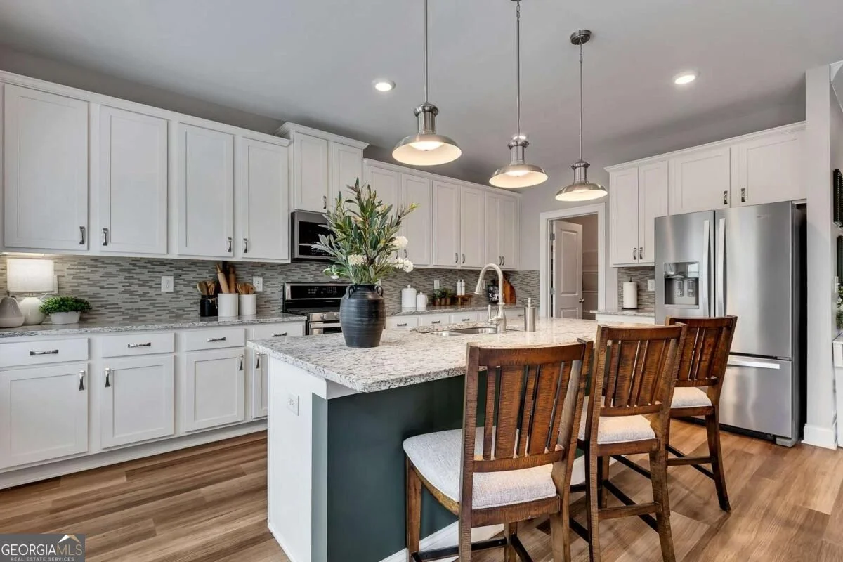 204 Meadows Court