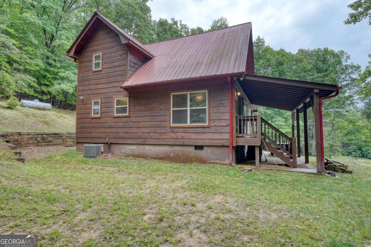 1564 Black Ankle Creek RD