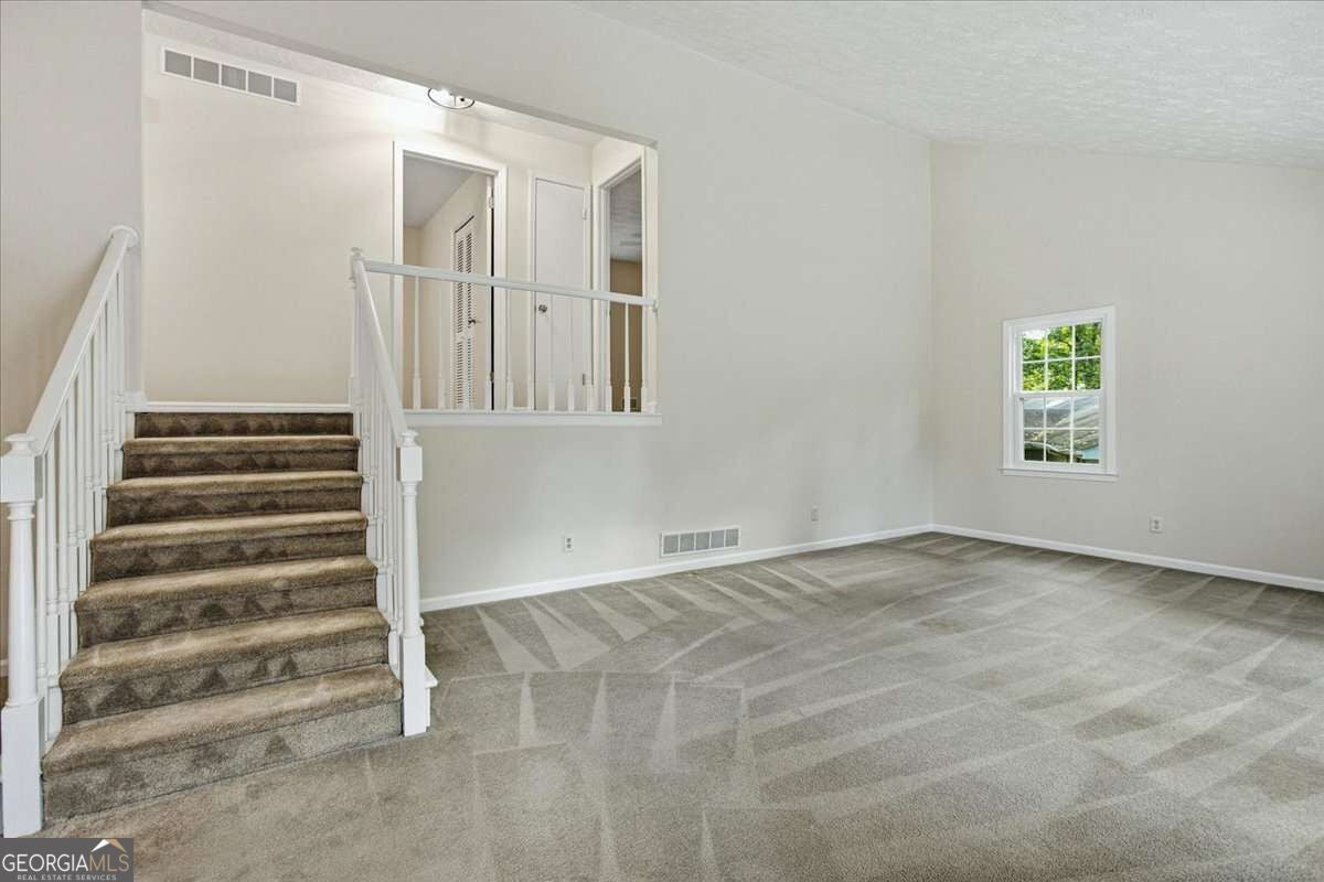 223 Shiloh RUN NW