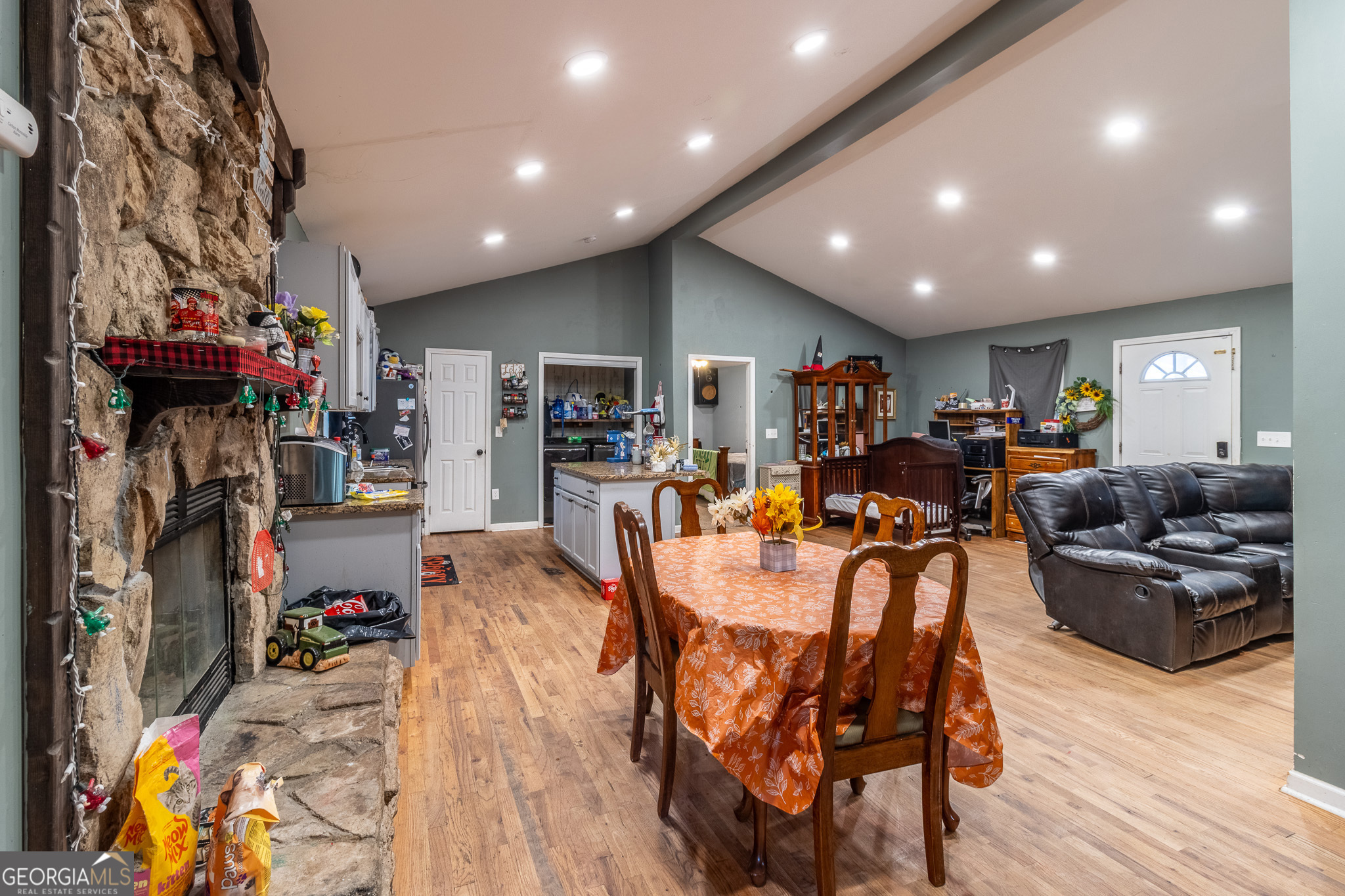 192 Cardinal BLVD SE