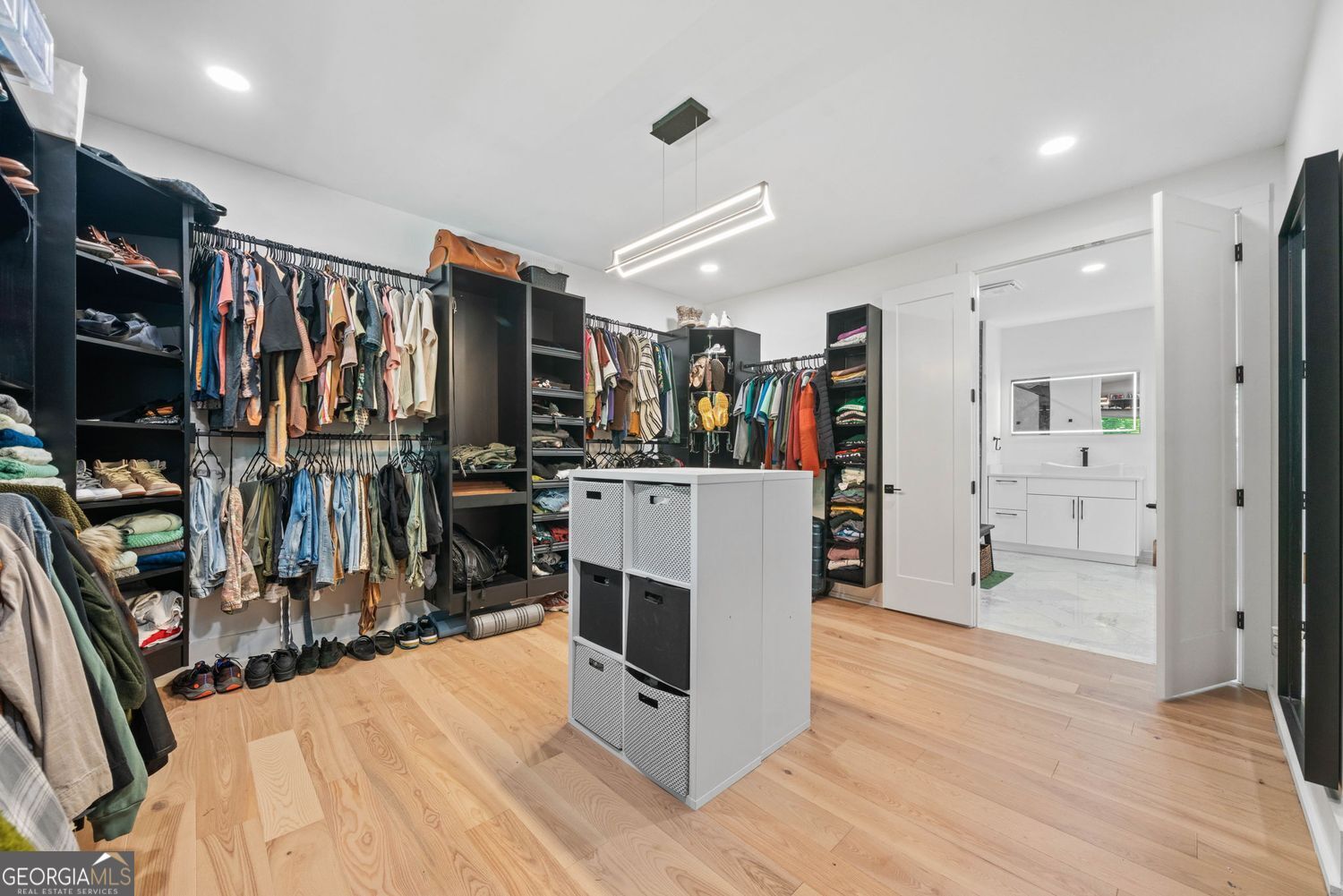 Atlanta, Georgia 30311, United States, 4 Bedrooms Bedrooms, ,4 BathroomsBathrooms,Residential,Active,133730