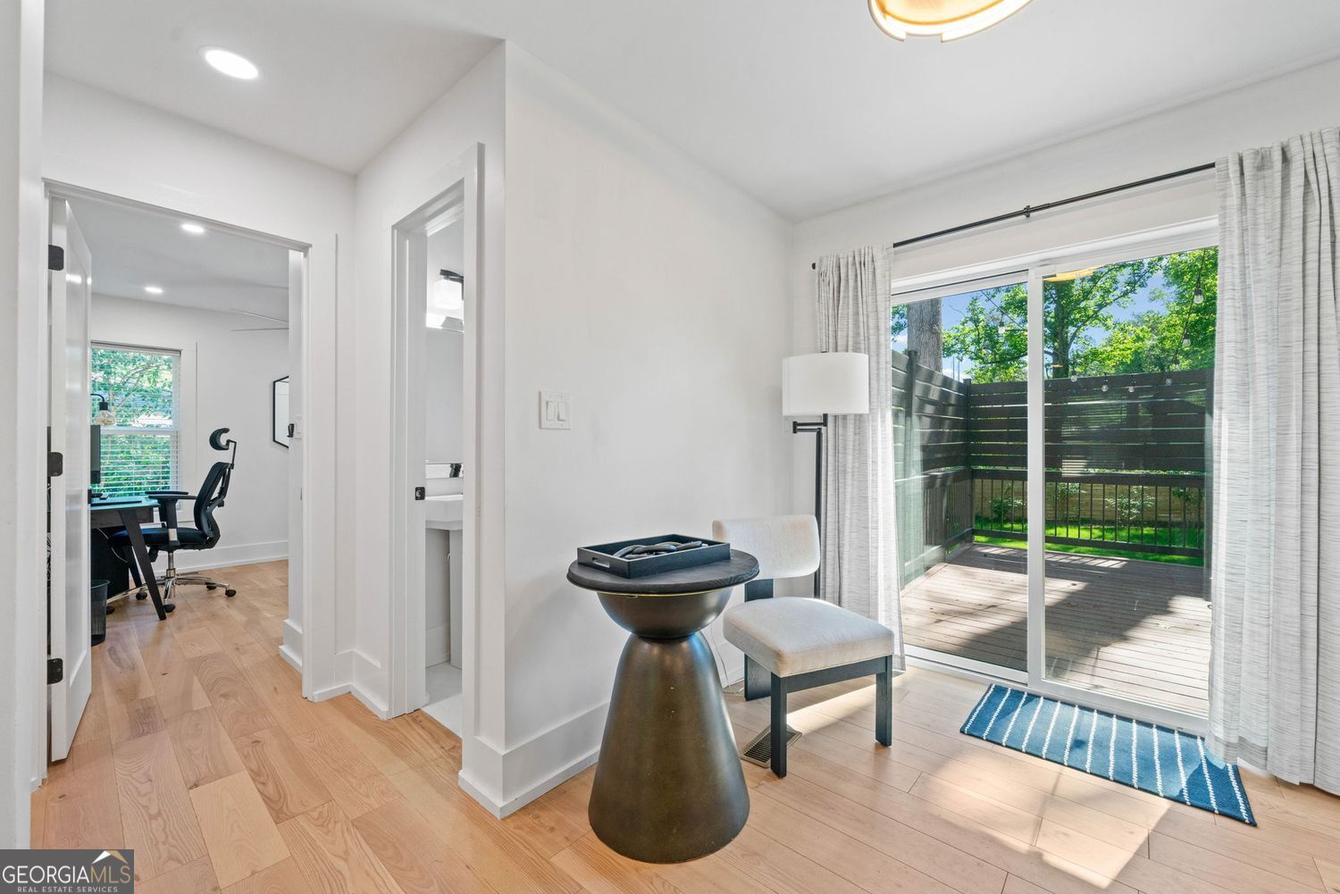 Atlanta, Georgia 30311, United States, 4 Bedrooms Bedrooms, ,4 BathroomsBathrooms,Residential,Active,133730