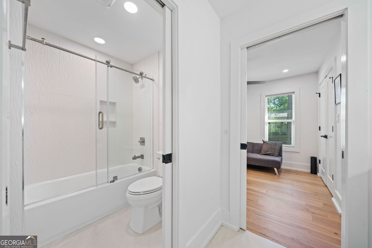 Atlanta, Georgia 30311, United States, 4 Bedrooms Bedrooms, ,4 BathroomsBathrooms,Residential,Active,133730