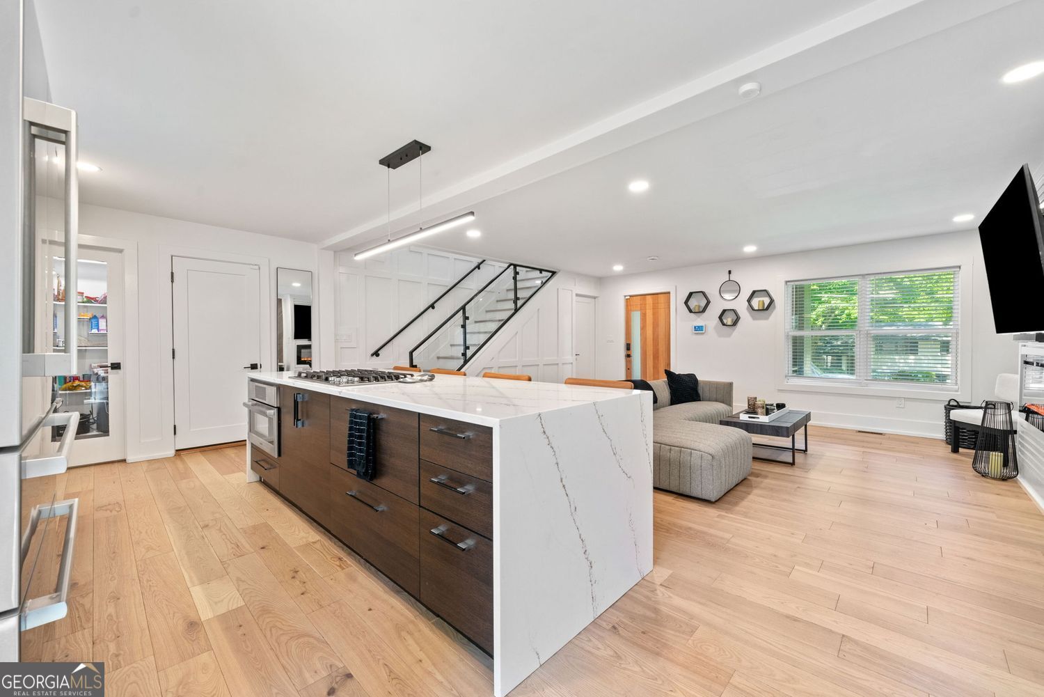 Atlanta, Georgia 30311, United States, 4 Bedrooms Bedrooms, ,4 BathroomsBathrooms,Residential,Active,133730