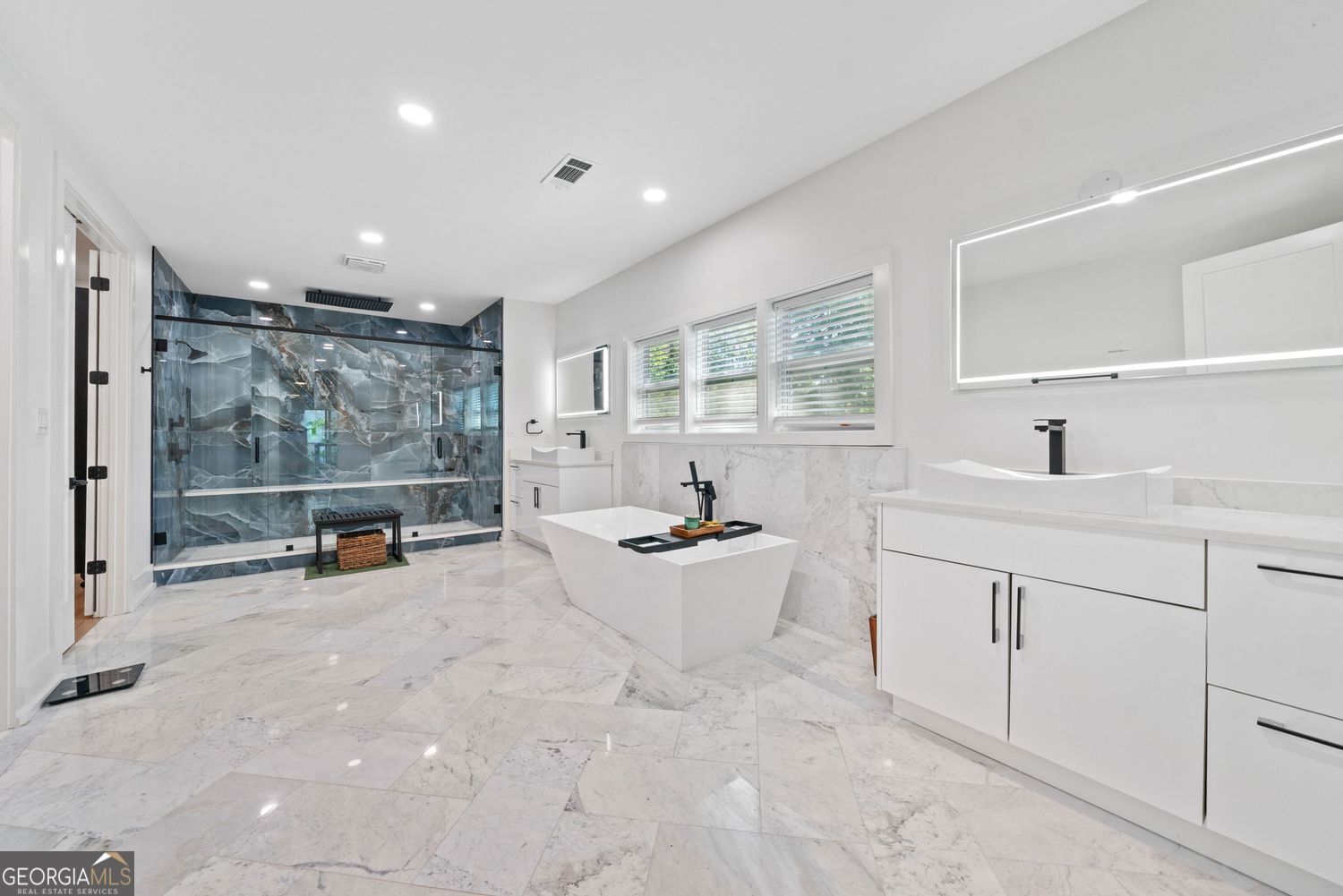 Atlanta, Georgia 30311, United States, 4 Bedrooms Bedrooms, ,4 BathroomsBathrooms,Residential,Active,133730