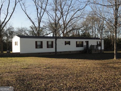 A home in Glennville