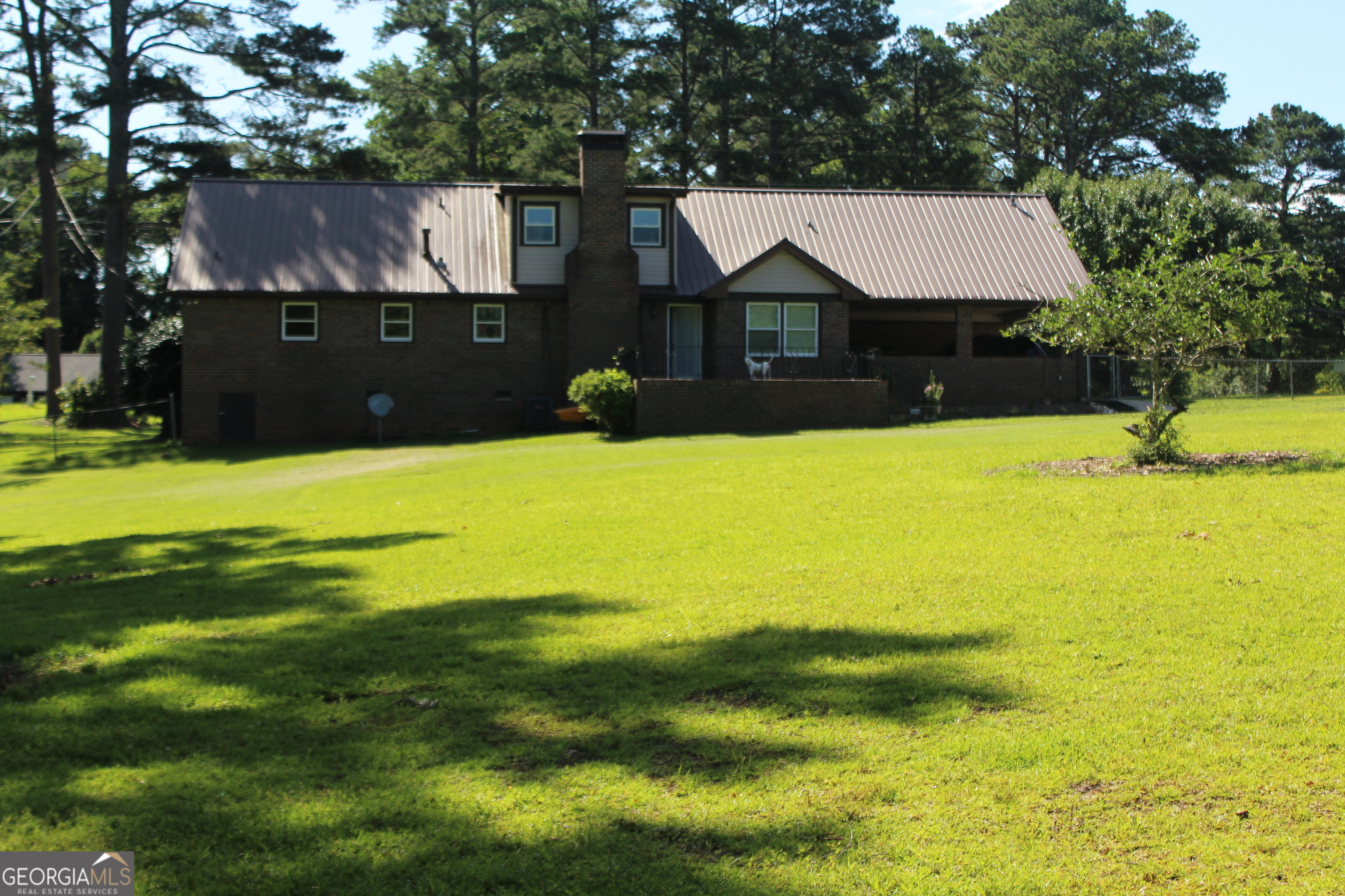 5225 Kings HWY