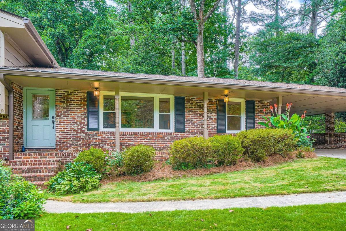 2458 Cardinal WAY