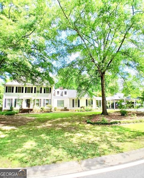 Photo of 311 Castlegate Road, Macon, GA 31210 (MLS # 10632029)