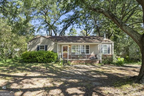 1923 Clearwater DR Marietta GA 30067