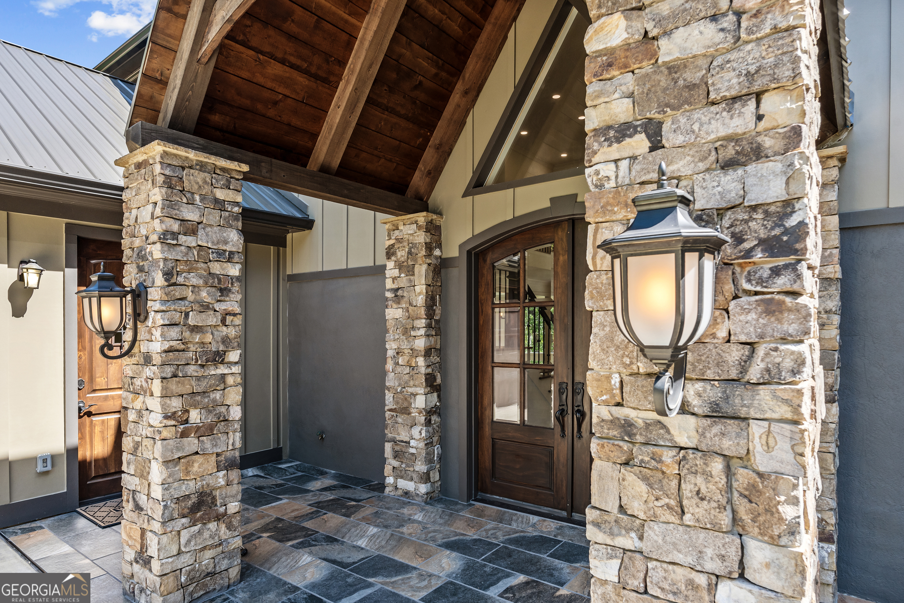 156 N Sugar Creek RD